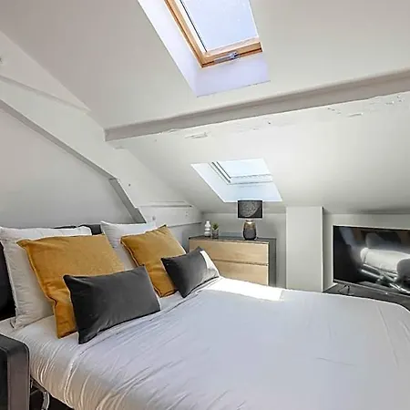 Hotel Cozy - Bright Skylight - Center Cannes